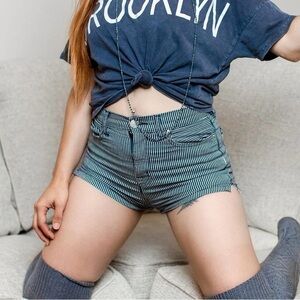 BDG Pin Up Super High Rise Blue and white Striped Denim Shorts Size 25
